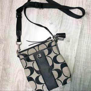 Like new, Coach crossbody purse